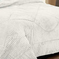 Coberdrom Canelado Plush – Manta Plush com Textura - Lora Enxovais