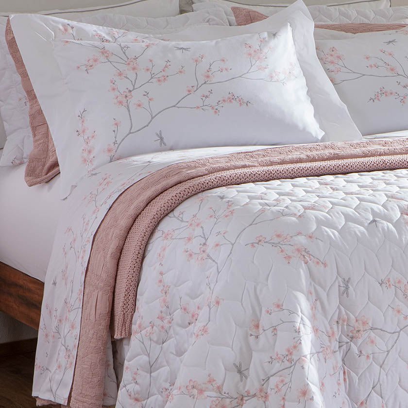 Jogo de Cama Flor de Cerejeira - 7 Peças - Lora Enxovais